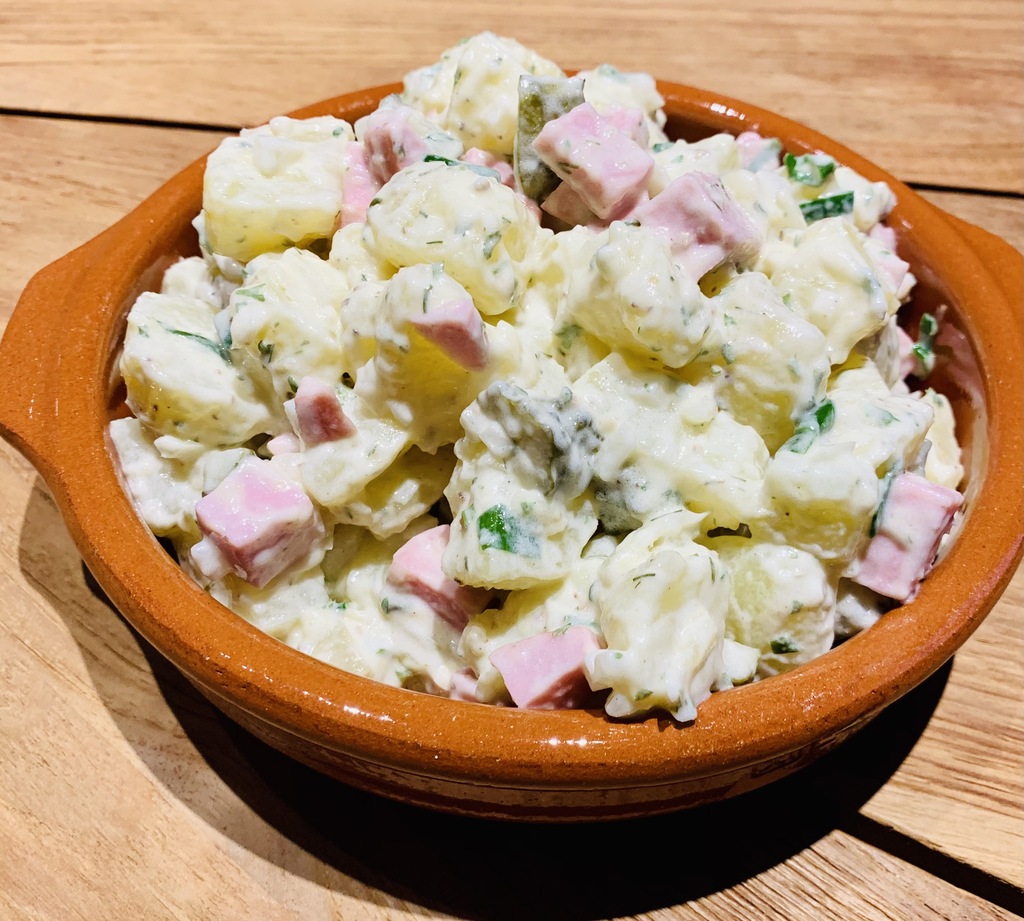 Rheinischer Kartoffelsalat Standard in der Kölschen Küche